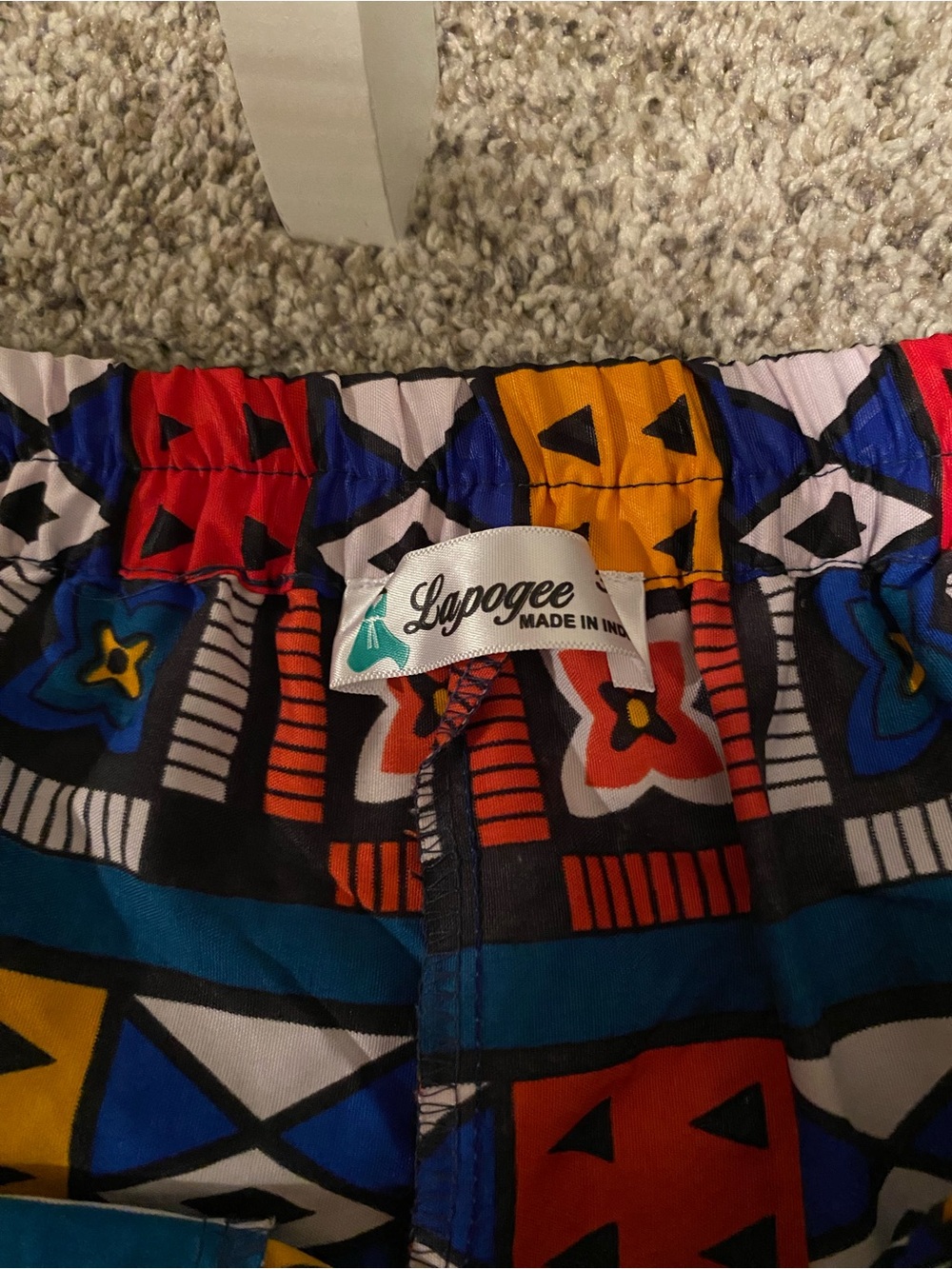 Lapoogee Geometric & Multi-Color Pattern Matching Set Size 3XL - Picture 4 of 12